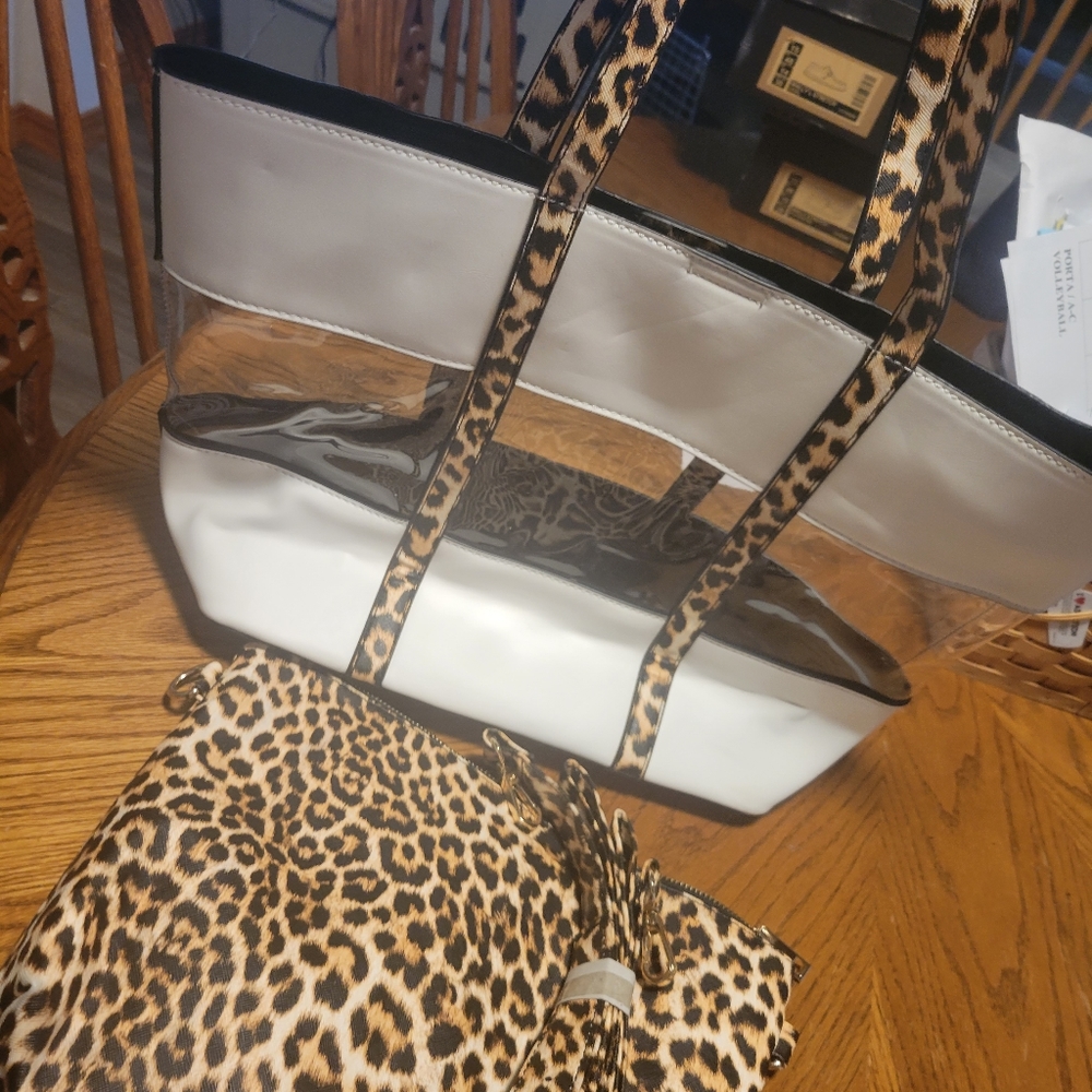 White/animal print tote and crossbody purse